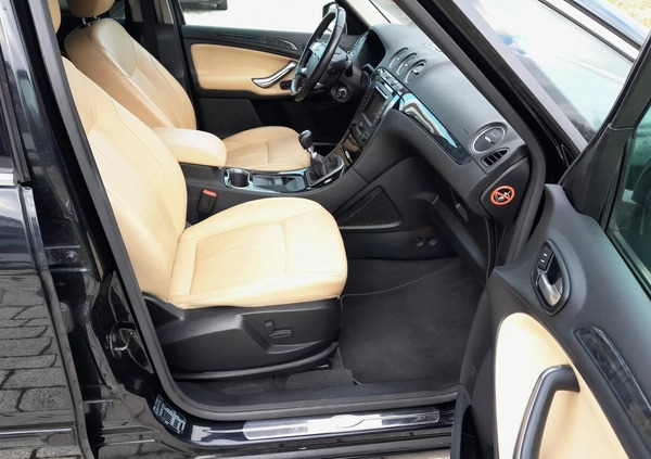 Ford S-Max cena 27900 przebieg: 224000, rok produkcji 2012 z Nysa małe 277